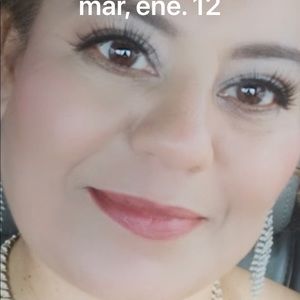 Meet your Posher, Bertha laura